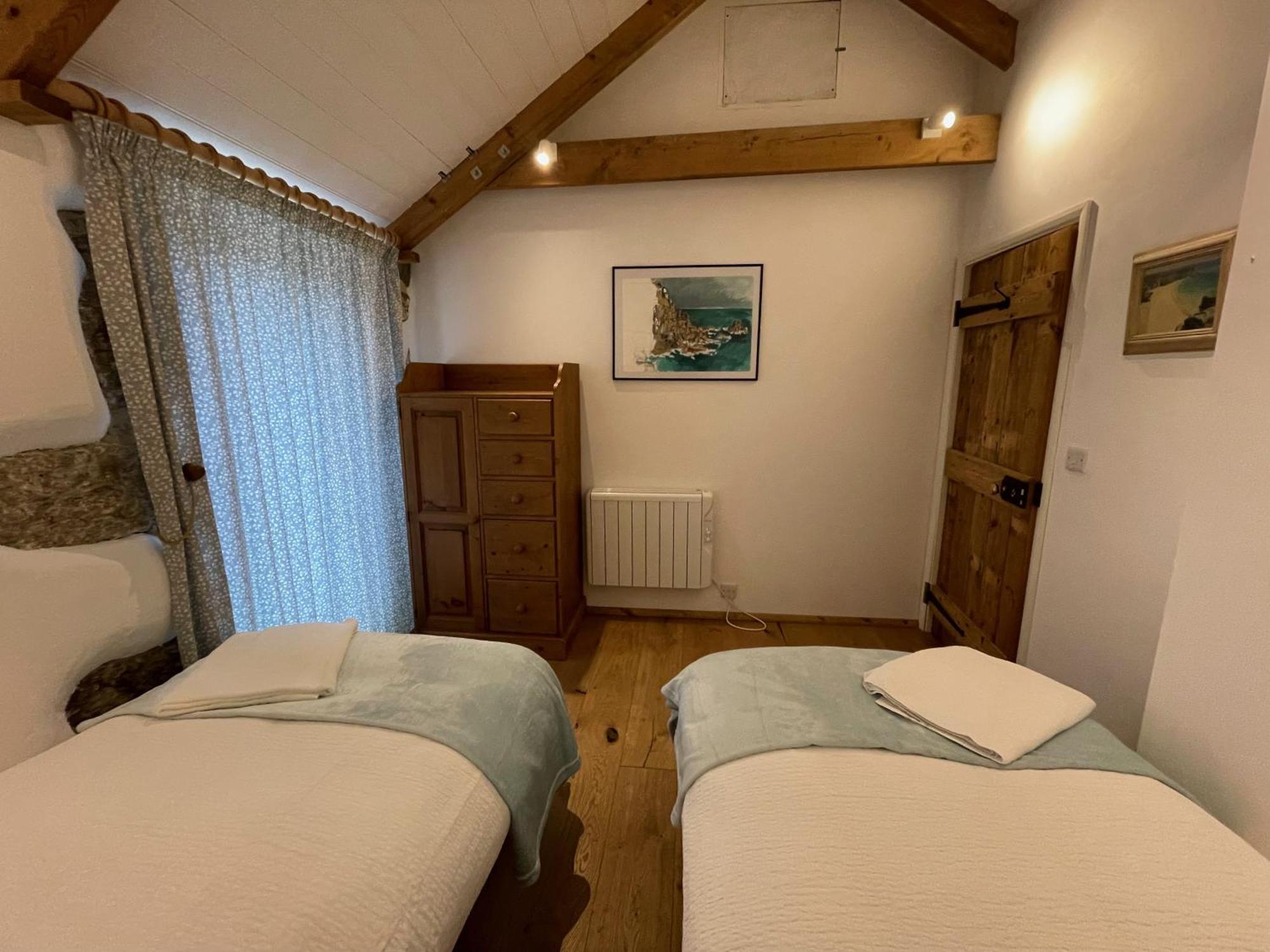 Appartamento Trengothal Barn Porthcurno Esterno foto