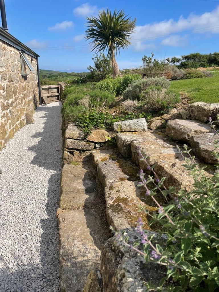 Appartamento Trengothal Barn Porthcurno Esterno foto